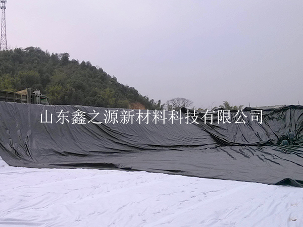 糙面養(yǎng)殖防滲膜鋪設(shè)過程中有哪些注意事項？
