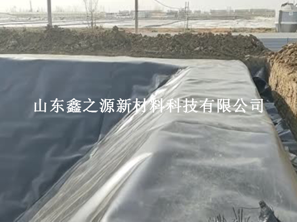 關(guān)于魚塘防滲膜接縫處理有哪些施工經(jīng)驗(yàn)？